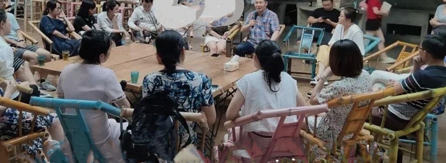 Người Trung Quốc đến quán cà phê để 'thoải mái nói về cái chết'