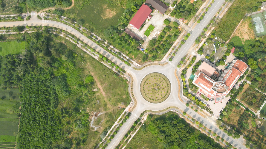 Toàn cảnh ĐHQG Hà Nội tại cơ sở Hoà Lạc nhìn từ trên cao.