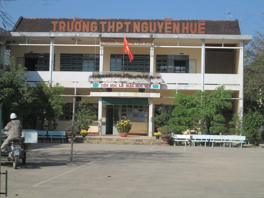 Trường THPT Nguyễn Huệ (huyện Tây Sơn, Bình Định) nơi xảy ra vụ việc 