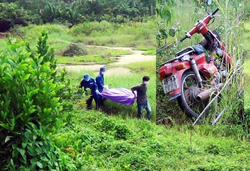 Thi thể khô quắt cạnh xe máy nằm ở bụi rậm được người dân phát hiện.