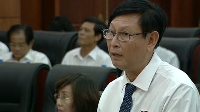 Đại biểu Cao Xuân Thắng trình bày ý kiến tại phiên thảo luận