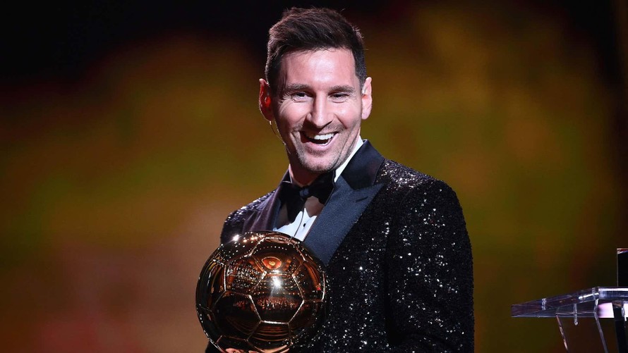 Bị viêm dạ dày-ruột, Messi vẫn phải ra sân mừng Quả bóng vàng? 