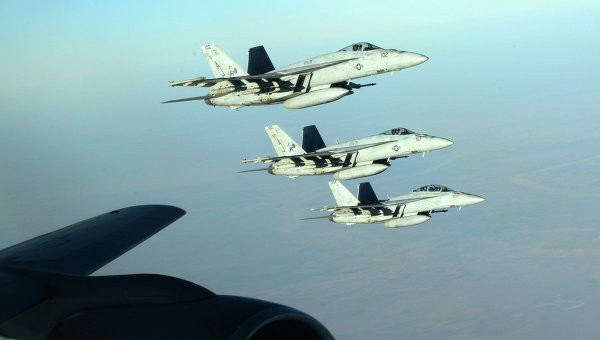 Syria: ‘Mỹ sẽ không kích phiến quân IS trong 3 năm’