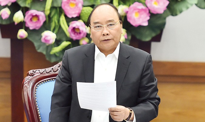 Thủ tướng Nguyễn Xuân Phúc phát biểu kết luận phiên họp.