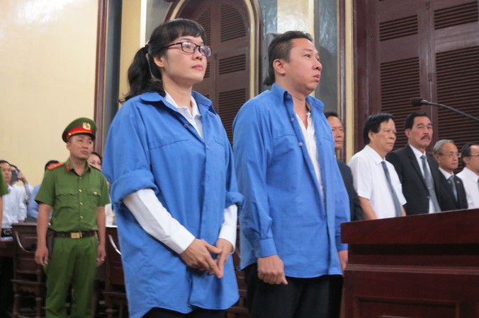 Huỳnh Thị Huyền Như tại phiên tòa ngày 9/2. Ảnh: Tân Châu.