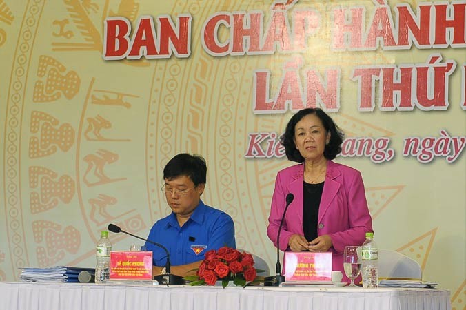 Trưởng Ban Dân vận Trung ương Trương Thị Mai phát biểu tại buổi thảo luận chuyên đề sơ kết 5 năm Ðoàn TNCS Hồ Chí Minh thực hiện Nghị quyết 25, ngày 18/7. Ảnh: Xuân Tùng.