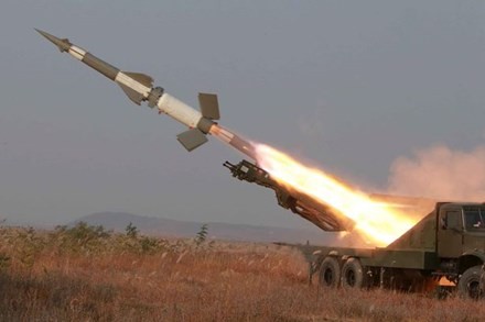 Triều Tiên gần mục tiêu sở hữu tên lửa tầm xa