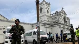 Vụ nổ bất ngờ tại nhà thờ và khách sạn tại Sri Lanka trong dịp Lễ Phục sinh khiến mọi người đều bàng hoàng