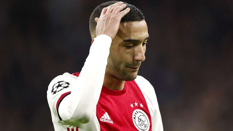 Hakim Ziyech, ngôi sao của CLB Ajax sẽ chuyển sang Chelsea kể từ mùa giải sau. Ảnh: Getty Images.