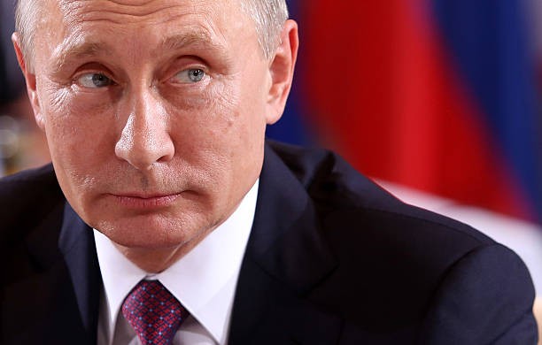 Tổng thống Nga Vladimir Putin: vắc-xin COVID-19 của Nga tốt nhất thế giới