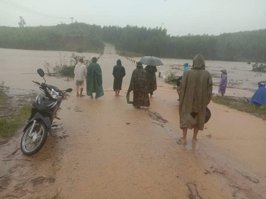 Cơn bão số 12 vừa qua gây ngập lụt, chia cắt nhiều khu vực Đắk Lắk