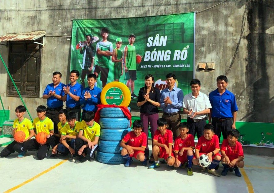 Lễ khánh thành bàn giao công trình thanh niên "Sân chơi năng động Việt Nam"