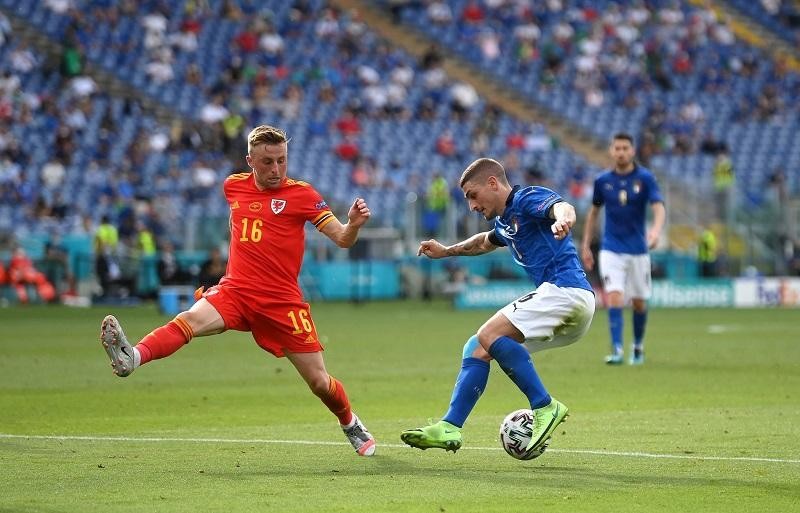 Italia 1-0 Xứ Wales: Verratti ra mắt như mơ, ‘thiên thanh’ toàn thắng