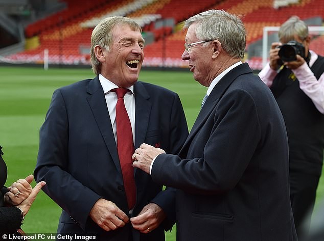 Sir Alex Ferguson và Kenny Dalglish có nhiều lần đối đầu trong quá khứ.