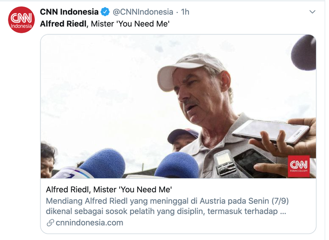 Người Indonesia luôn dành tình cảm đặc biệt cho HLV Alfred Riedl.