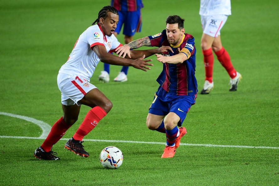 Messi bất lực trong việc giúp Barca đánh bại Sevilla