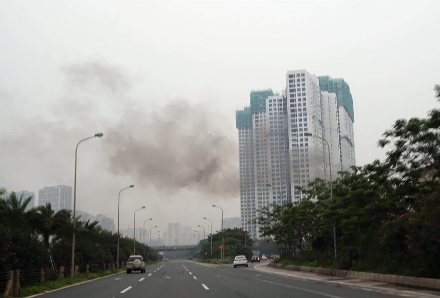 Ô nhiễm không khí ở Hà Nội tăng trong những ngày qua Ảnh: Như Ý 