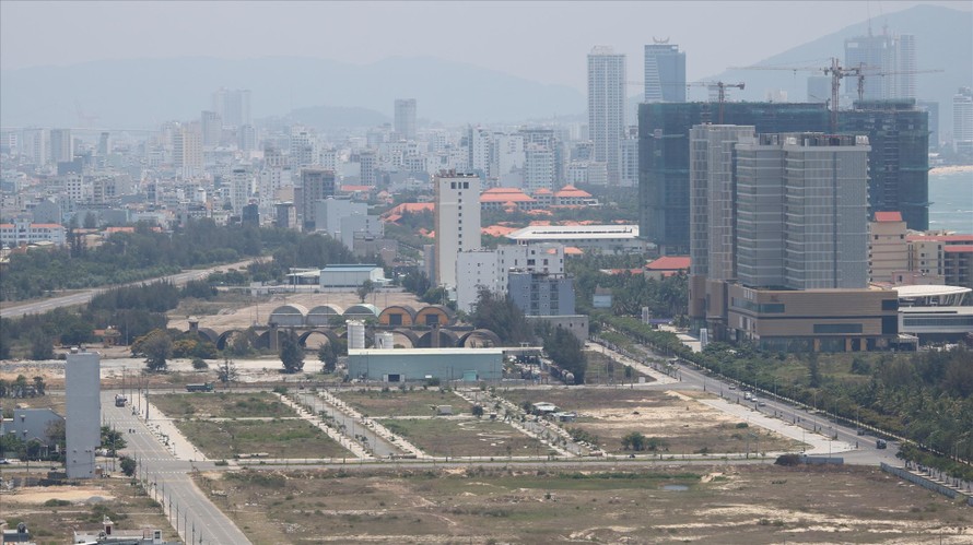  Khu vực sân bay Nước Mặn, nơi có 21 lô đất liên quan đến yếu tố người Trung Quốc trước đây Đà Nẵng đã phải giải trình Ảnh: Nguyễn Thành 