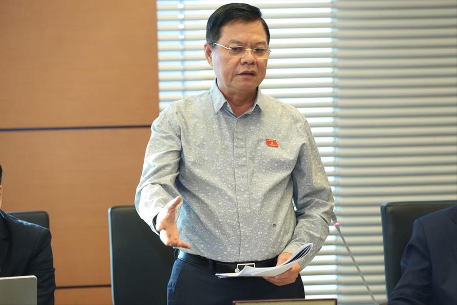 Đại biểu Đào Thanh Hải, Phó Giám đốc Công an Hà Nội cho biết đang có nhiều công an bán chuyên trách cấp xã xin nghỉ việc Ảnh: Nhật Minh 