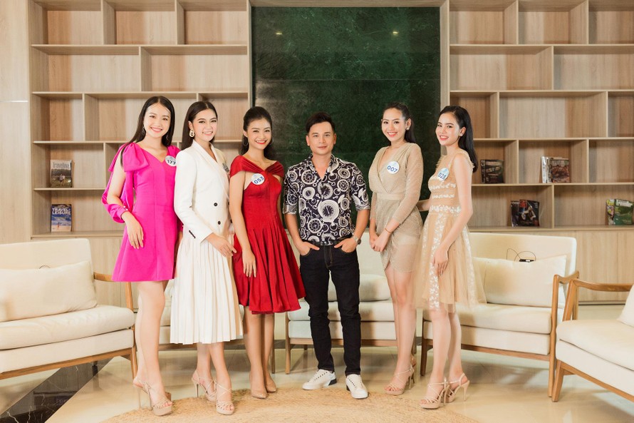 Thí sinh Miss World Việt Nam kêu gọi ủng hộ bình đẳng giới tính 