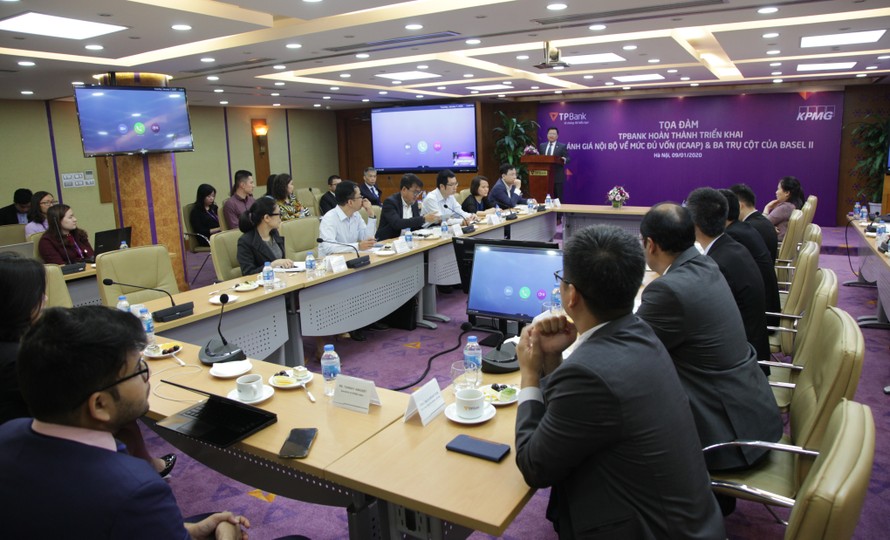 Ông Nguyễn Hưng - Tổng giám đốc TPBank chia sẻ tại sự kiện