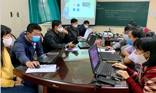 Trường Cao đẳng Xây dụng Nam Định tập huấn về dạy và học trực tuyến trong đợt học sinh, sinh viên phải tạm nghỉ tới trường vì dịch COVID-19 hồi tháng 4 vừa qua.
