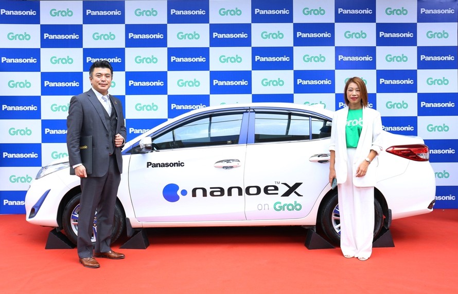 2.000 xe Grab tại Hà Nội và Hồ Chí Minh sẽ được trang bị thiết bị phát nanoe™ X