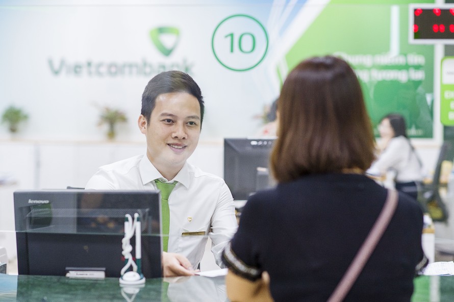 Vietcombank tiếp tục giảm lãi suất tiền vay hỗ trợ khách hàng bị ảnh hưởng bởi đại dịch COVID-19