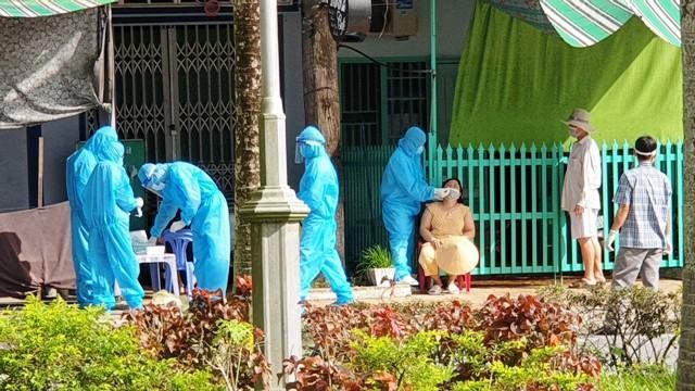 Hậu Giang: Thêm 15 ca mắc COVID-19 liên quan ổ dịch tại phường Thuận An