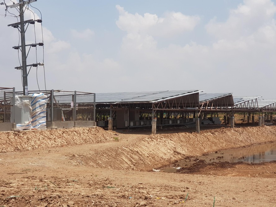  Hệ thống điện mặt trời mái nhà tại xã Liêu Tú, huyện Trần Đề (Sóc Trăng).