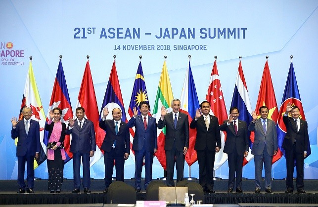 Thủ tướng Nguyễn Xuân Phúc và các Lãnh đạo ASEAN tại Hội nghị Cấp cao ASEAN- Nhật Bản. Ảnh: Thống Nhất/ TTXVN
