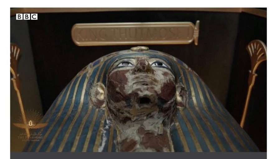Một trong số 22 xác ướp vua và hoàng hậu Ai Cập được di chuyển sang bảo tàng mới.
