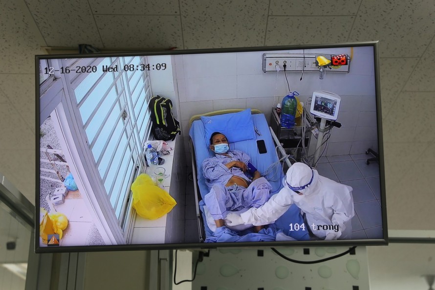Bệnh nhân 1405 đang điều trị tại Bệnh viên Đa khoa Trung ương Quảng Nam. Ảnh BV