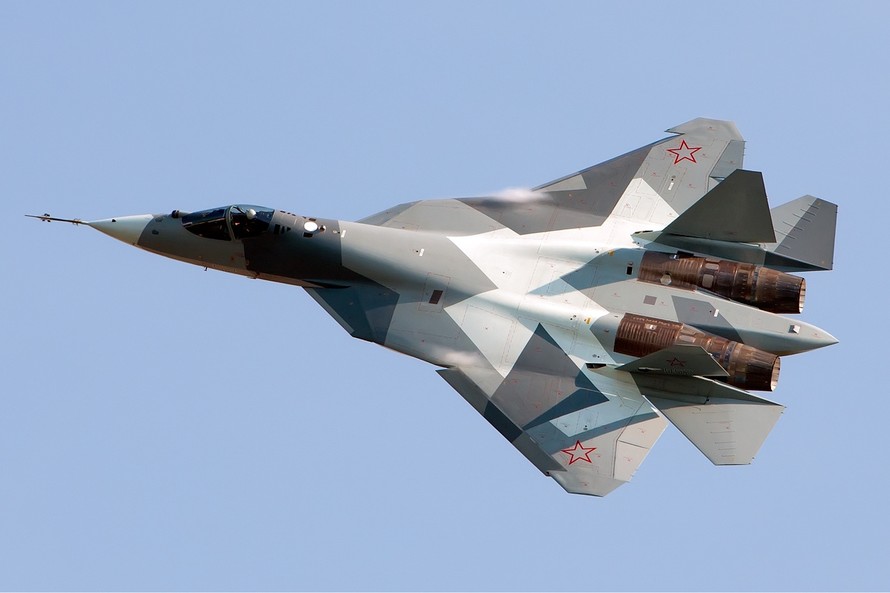 Hiện Nga mới chỉ sở hữu khoảng 10 nguyên mẫu máy bay chiến đấu Su-57 bay được. Ảnh: Wikipedia