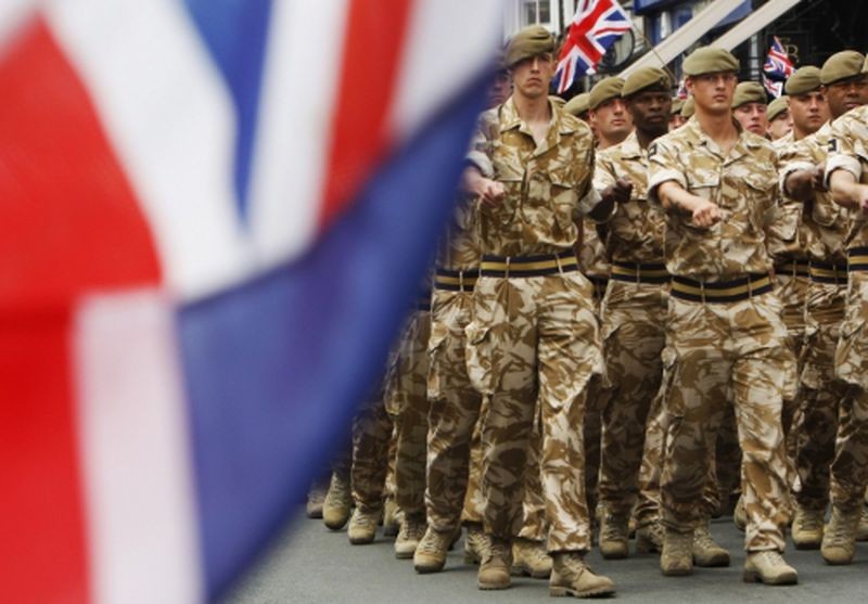 Quân đội Anh có đủ binh lính để bảo vệ đất nước?