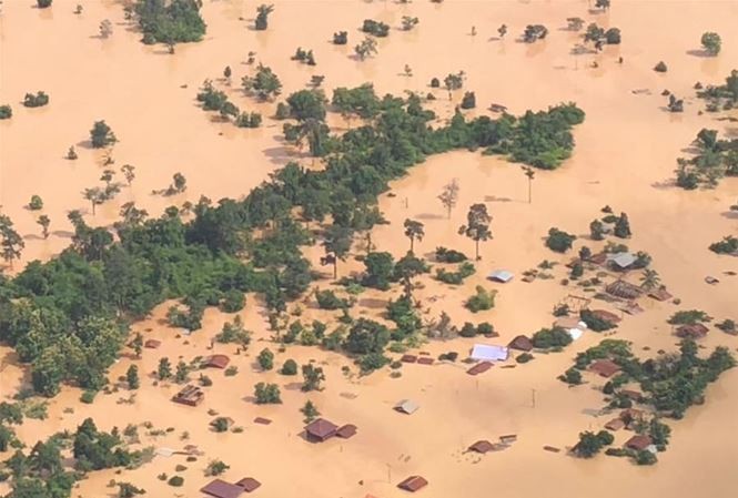 Thủ tướng Chính phủ vừa quyết định hỗ trợ kinh phí khắc phục hậu quả sự cố vỡ đập thủy điện tại tỉnh Attapeu, Cộng hòa dân chủ nhân dân Lào.