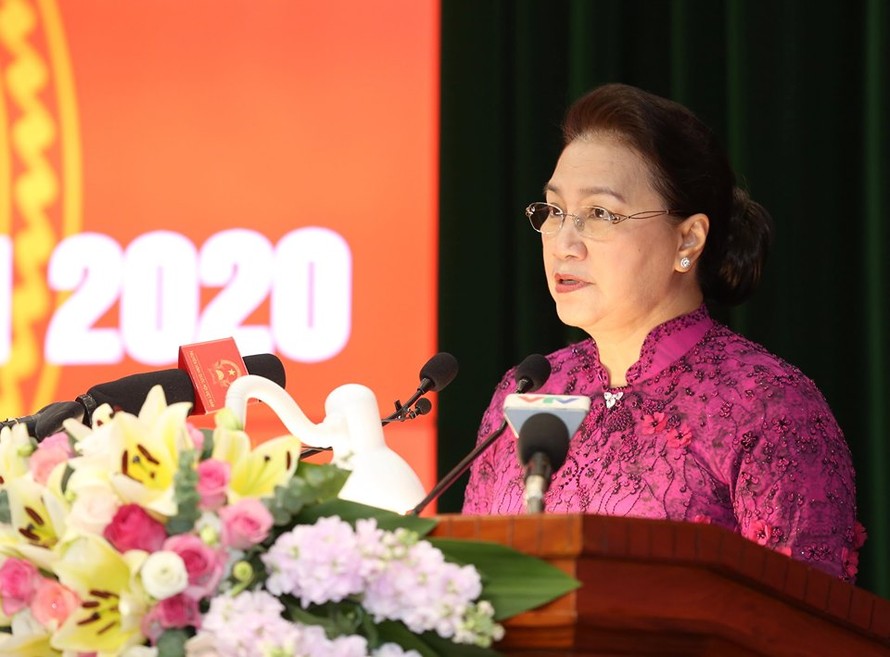 Chủ tịch Quốc hội Nguyễn Thị Kim Ngân phát biểu chỉ đạo tại hội nghị. Ảnh Như Ý