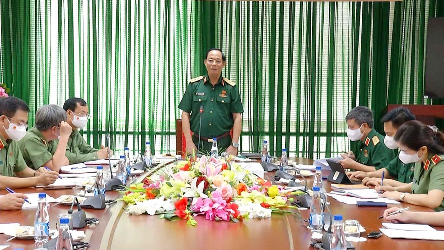 Thượng tướng Trần Quang Phương - Phó Chủ tịch Quốc hội phát biểu tại buổi làm việc. Ảnh QH