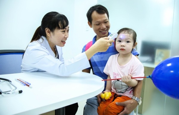 Lần đầu tiên ở Việt Nam mua gói tiêm vắc xin trả góp lãi suất 0 đồng