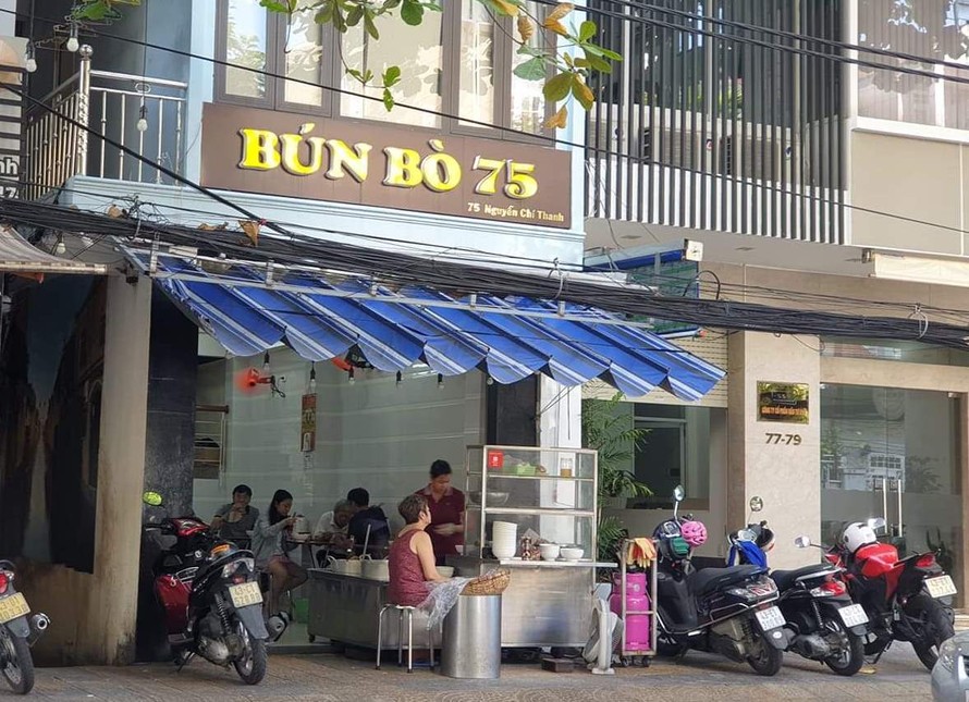 Đà Nẵng: Phạt quán bún bò bán giá gấp đôi cho du khách