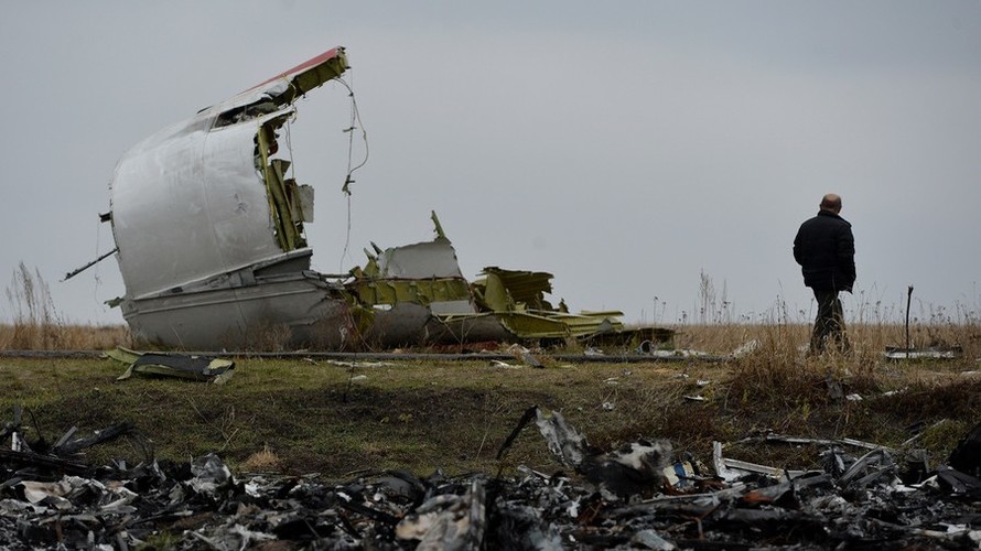 Hiện trường vụ rơi máy bay MH17. Ảnh: Sputnik