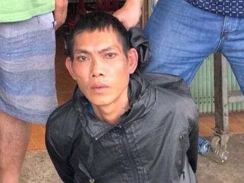 Nguyễn Văn Dẻ lúc bị bắt giữ.