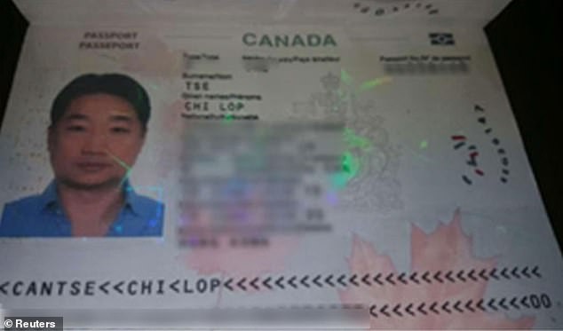 Hộ chiếu của Tse Chi Lop.