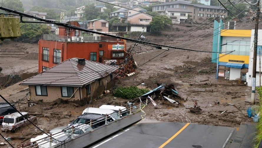 Hiện trường vụ lở đất và lũ quét ở Atami. Ảnh: Kyodo News