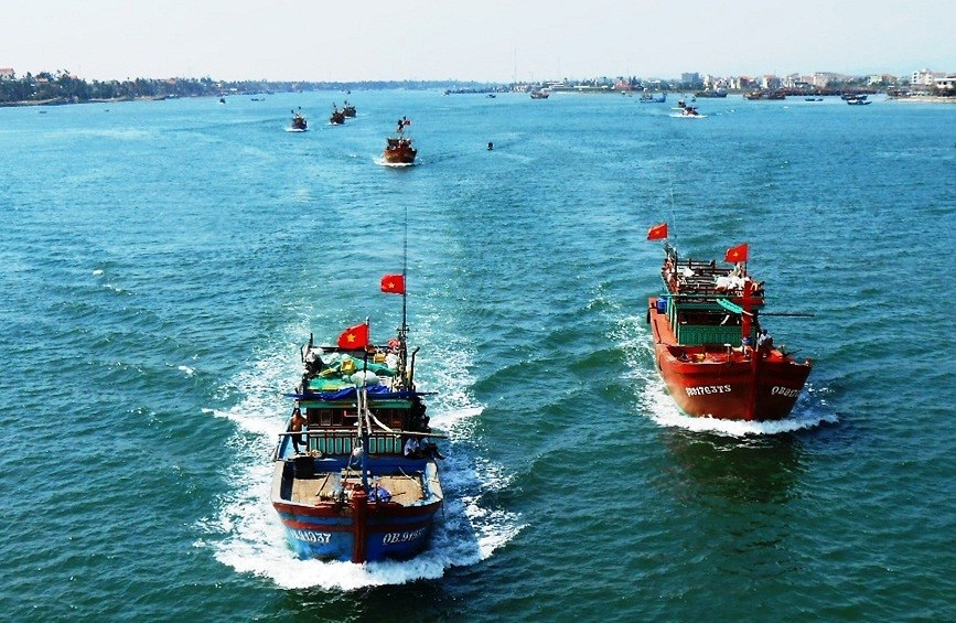 Hội Nghề cá Việt Nam đề nghị các cơ quan chức năng có biện pháp hữu hiệu, thường xuyên có lực lượng chấp pháp trên biển để bảo vệ ngư dân