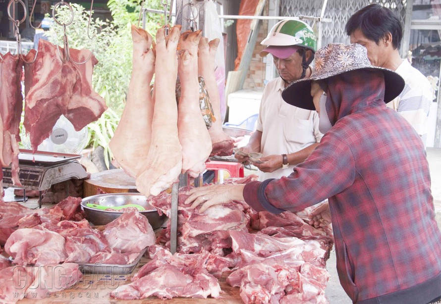 Bộ NN&PTNT đang khẩn trương thúc đẩy tìm kiếm các nguồn nhập khẩu thịt lợn để giảm nhiệt giá thịt lợn trong nước