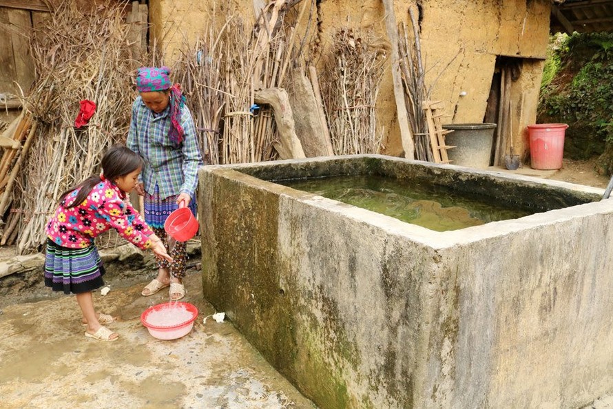 Lào Cai đặt mục tiêu phấn đấu tỷ lệ cấp nước hợp vệ sinh cho hộ dân nông thôn lên 98% vào năm 2025, trong đó 50% là sử dụng nước sạch theo Quy chuẩn của Bộ Y tế.