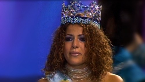 Linor Abargil bật khóc khi đăng quang Hoa hậu Thế giới 1998
