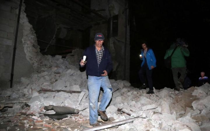 Trận động đất hôm 26/10 khiến nhiều ngôi nhà ở làng Visso bị đổ sập