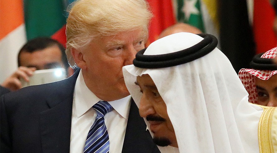 Tổng thống Mỹ Donald Trump cùng quốc vương Salman bin Abdulaziz Al Saud của Ả-rập Saudi